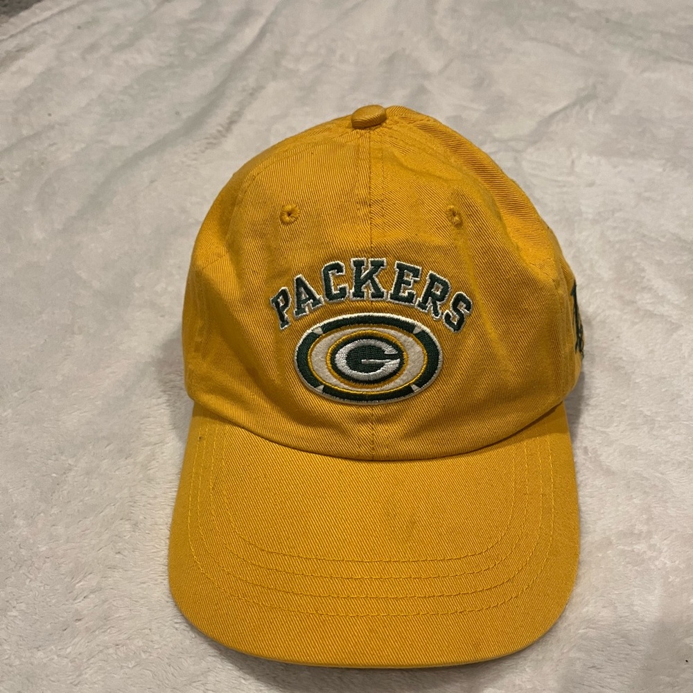 Vintage Packers logo athletic strapback